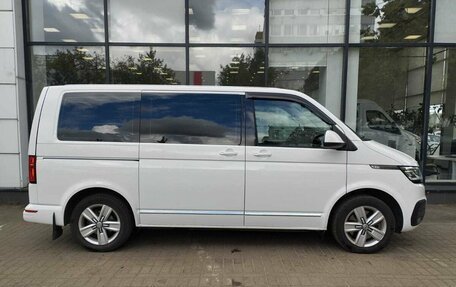 Volkswagen Multivan T6 рестайлинг, 2020 год, 5 299 111 рублей, 4 фотография