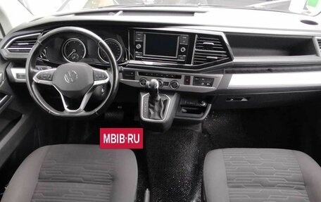 Volkswagen Multivan T6 рестайлинг, 2020 год, 5 299 111 рублей, 9 фотография
