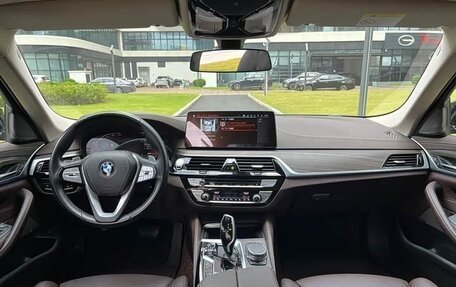 BMW 5 серия, 2021 год, 4 380 000 рублей, 8 фотография