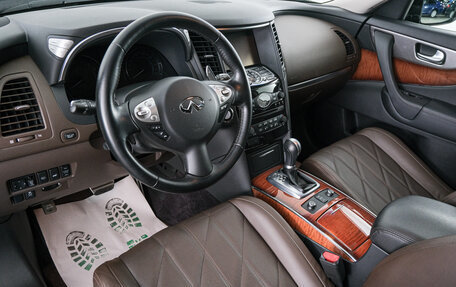 Infiniti Q70 I, 2014 год, 3 099 000 рублей, 9 фотография