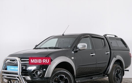 Mitsubishi L200 IV рестайлинг, 2014 год, 2 279 000 рублей, 4 фотография