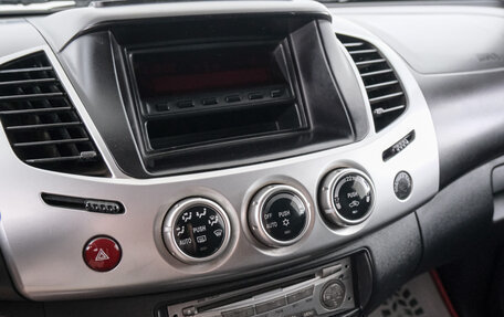 Mitsubishi L200 IV рестайлинг, 2014 год, 2 279 000 рублей, 16 фотография