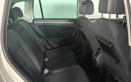 Volkswagen Tiguan II, 2017 год, 2 375 000 рублей, 10 фотография