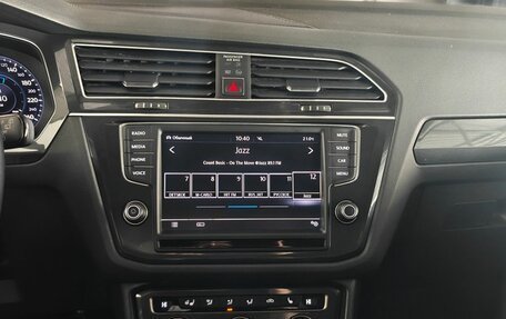 Volkswagen Tiguan II, 2017 год, 2 375 000 рублей, 14 фотография
