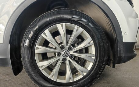 Volkswagen Tiguan II, 2017 год, 2 375 000 рублей, 20 фотография