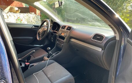 Volkswagen Golf VI, 2008 год, 570 000 рублей, 7 фотография