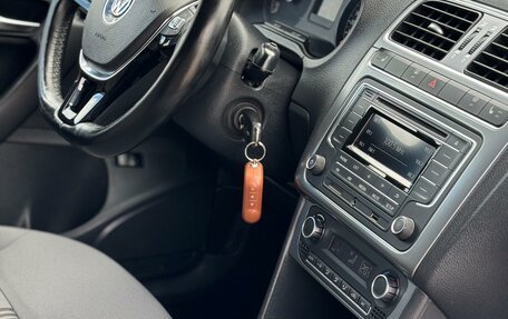 Volkswagen Polo VI (EU Market), 2016 год, 949 000 рублей, 22 фотография