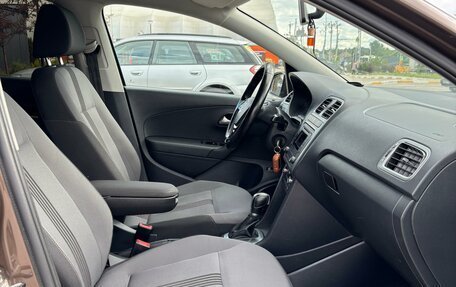 Volkswagen Polo VI (EU Market), 2016 год, 949 000 рублей, 27 фотография