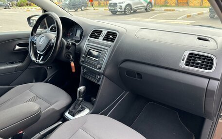 Volkswagen Polo VI (EU Market), 2016 год, 949 000 рублей, 28 фотография