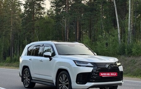 Lexus LX, 2022 год, 15 300 000 рублей, 3 фотография