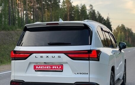 Lexus LX, 2022 год, 15 300 000 рублей, 11 фотография