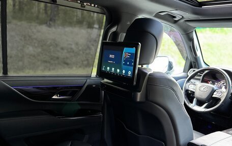 Lexus LX, 2022 год, 15 300 000 рублей, 19 фотография