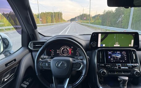 Lexus LX, 2022 год, 15 300 000 рублей, 29 фотография