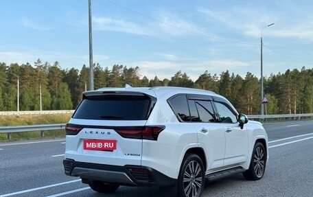 Lexus LX, 2022 год, 15 300 000 рублей, 27 фотография