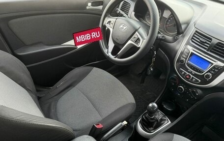 Hyundai Solaris II рестайлинг, 2013 год, 599 000 рублей, 12 фотография