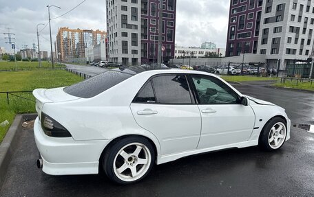 Lexus IS II рестайлинг 2, 2001 год, 2 300 000 рублей, 5 фотография