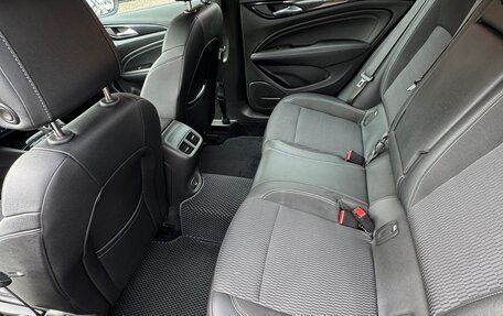 Opel Insignia II рестайлинг, 2018 год, 2 200 000 рублей, 11 фотография
