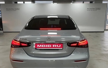Mercedes-Benz E-Класс, 2022 год, 3 299 000 рублей, 7 фотография