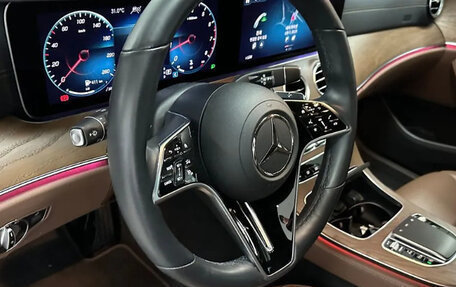 Mercedes-Benz E-Класс, 2022 год, 3 299 000 рублей, 14 фотография