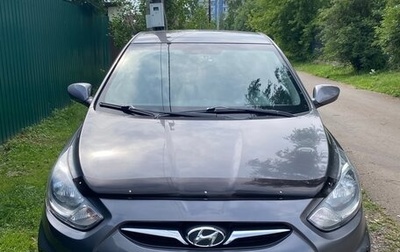Hyundai Solaris II рестайлинг, 2012 год, 920 000 рублей, 1 фотография