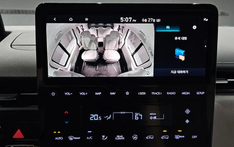 Hyundai Staria, 2021 год, 3 099 000 рублей, 14 фотография
