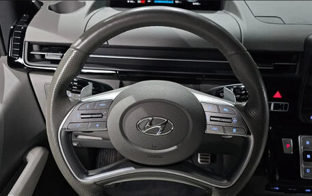 Hyundai Staria, 2021 год, 3 099 000 рублей, 13 фотография
