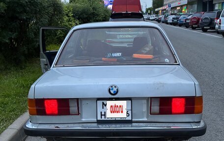 BMW 3 серия, 1986 год, 390 000 рублей, 23 фотография