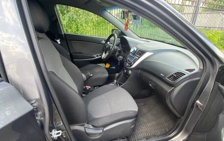 Hyundai Solaris II рестайлинг, 2012 год, 920 000 рублей, 8 фотография