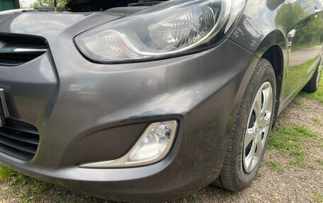 Hyundai Solaris II рестайлинг, 2012 год, 920 000 рублей, 14 фотография
