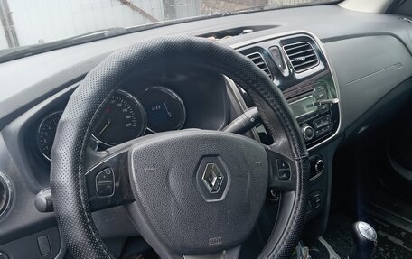 Renault Sandero II рестайлинг, 2015 год, 680 000 рублей, 16 фотография