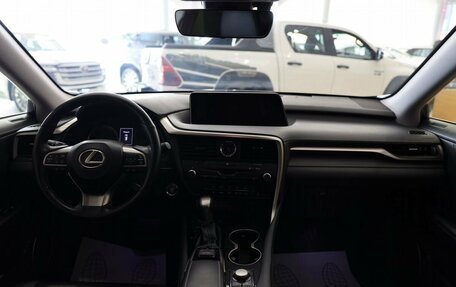 Lexus RX IV рестайлинг, 2017 год, 5 000 000 рублей, 15 фотография
