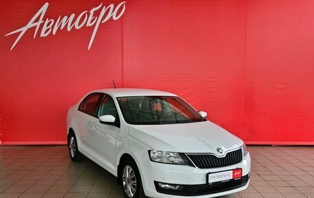 Skoda Rapid I, 2018 год, 1 145 000 рублей, 7 фотография