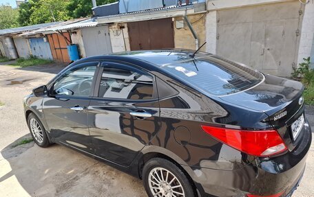 Hyundai Solaris II рестайлинг, 2015 год, 850 000 рублей, 2 фотография