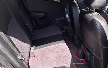 Hyundai Solaris II рестайлинг, 2015 год, 850 000 рублей, 12 фотография