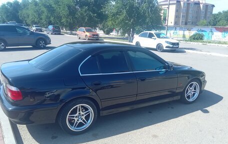 BMW 5 серия, 2000 год, 800 000 рублей, 15 фотография