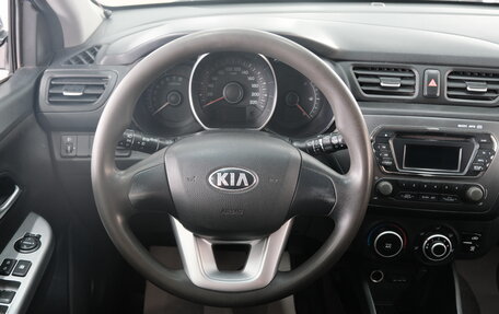 KIA Rio III рестайлинг, 2013 год, 799 000 рублей, 13 фотография