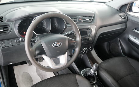 KIA Rio III рестайлинг, 2013 год, 799 000 рублей, 11 фотография