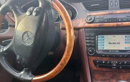 Mercedes-Benz CLS, 2005 год, 1 300 000 рублей, 6 фотография