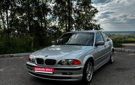 BMW 3 серия, 2001 год, 699 900 рублей, 3 фотография