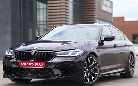 BMW 5 серия, 2020 год, 5 790 000 рублей, 2 фотография