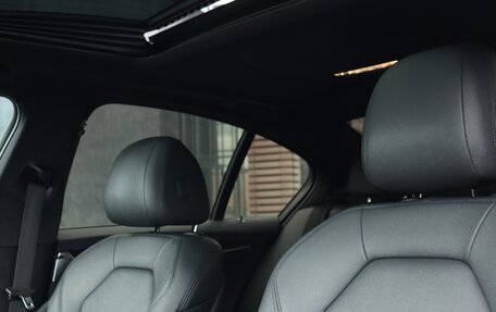 BMW 5 серия, 2020 год, 5 790 000 рублей, 32 фотография