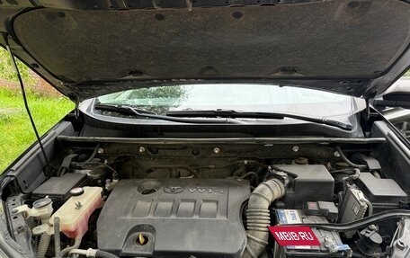 Toyota RAV4, 2014 год, 1 750 000 рублей, 16 фотография