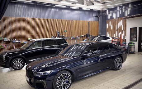 BMW 7 серия, 2018 год, 4 650 000 рублей, 7 фотография