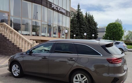 KIA cee'd III, 2021 год, 1 950 000 рублей, 2 фотография