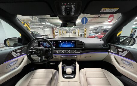 Mercedes-Benz GLS, 2023 год, 13 280 000 рублей, 10 фотография