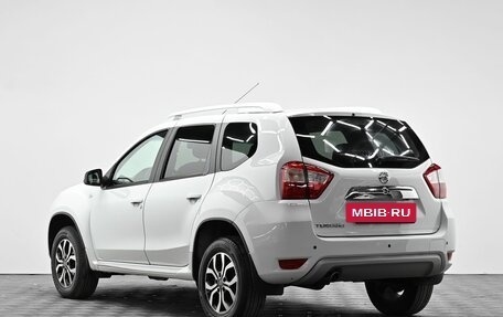 Nissan Terrano III, 2017 год, 1 155 000 рублей, 2 фотография