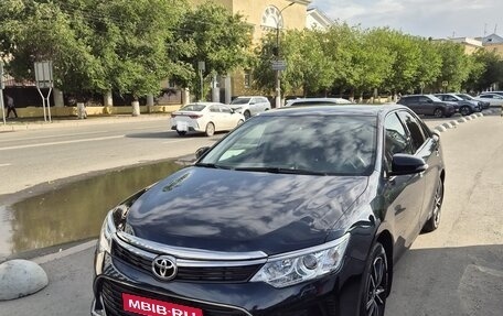 Toyota Camry, 2017 год, 2 600 000 рублей, 1 фотография