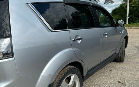 Mitsubishi Outlander III рестайлинг 3, 2008 год, 920 000 рублей, 6 фотография