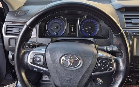 Toyota Camry, 2017 год, 2 600 000 рублей, 23 фотография