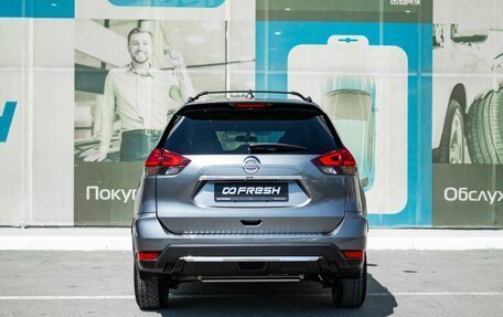 Nissan Rogue II, 2017 год, 1 995 000 рублей, 4 фотография
